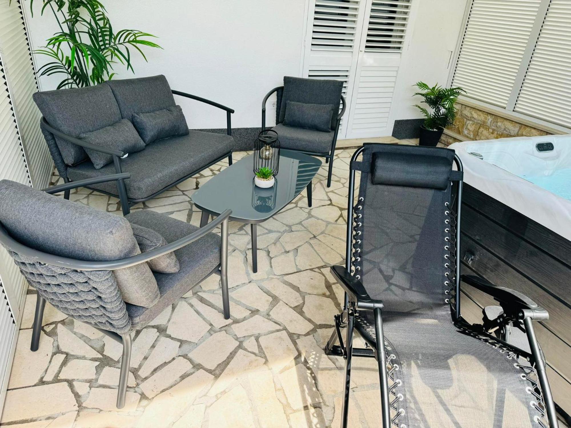 Villa Sirenis トロギール エクステリア 写真
